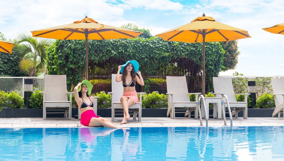 Stay in Comfort & Explore Top Cebu Attractions Near the Hotel 