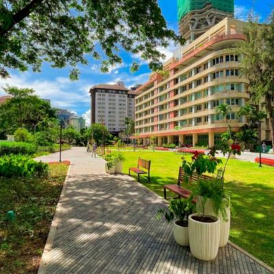Places to Stay Near Cebu Business Park | Book Quest Hotel Online in Cebu