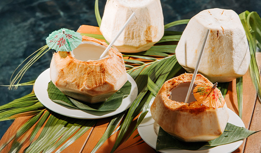 Taste the Best of Summer at The Deck Bar