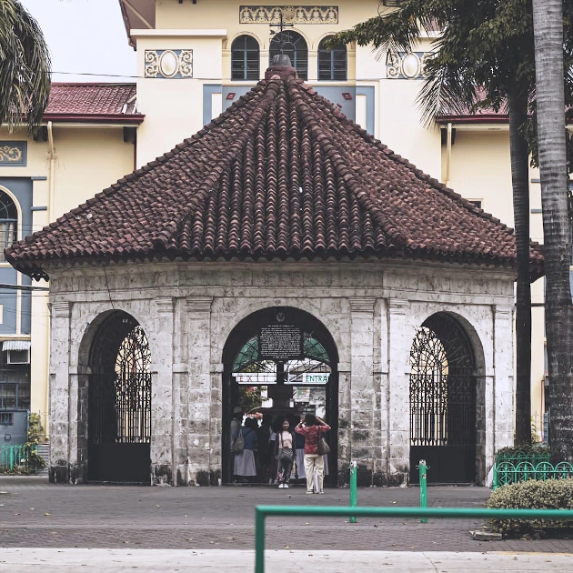 MAGELLAN'S CROSS
