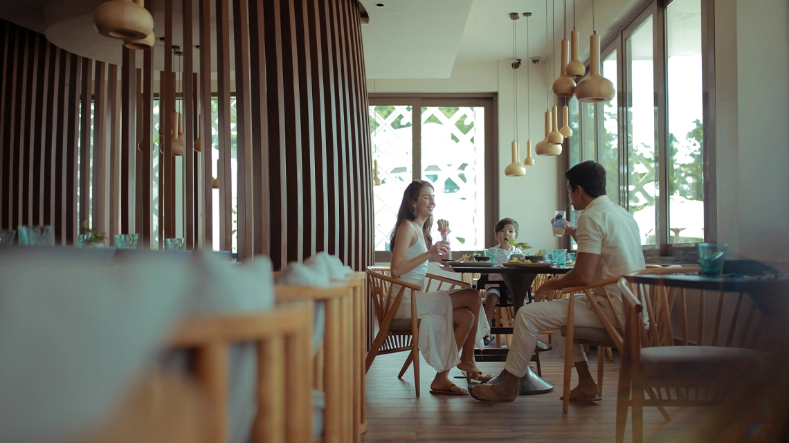 Beachfront Dining with an Asian Spin