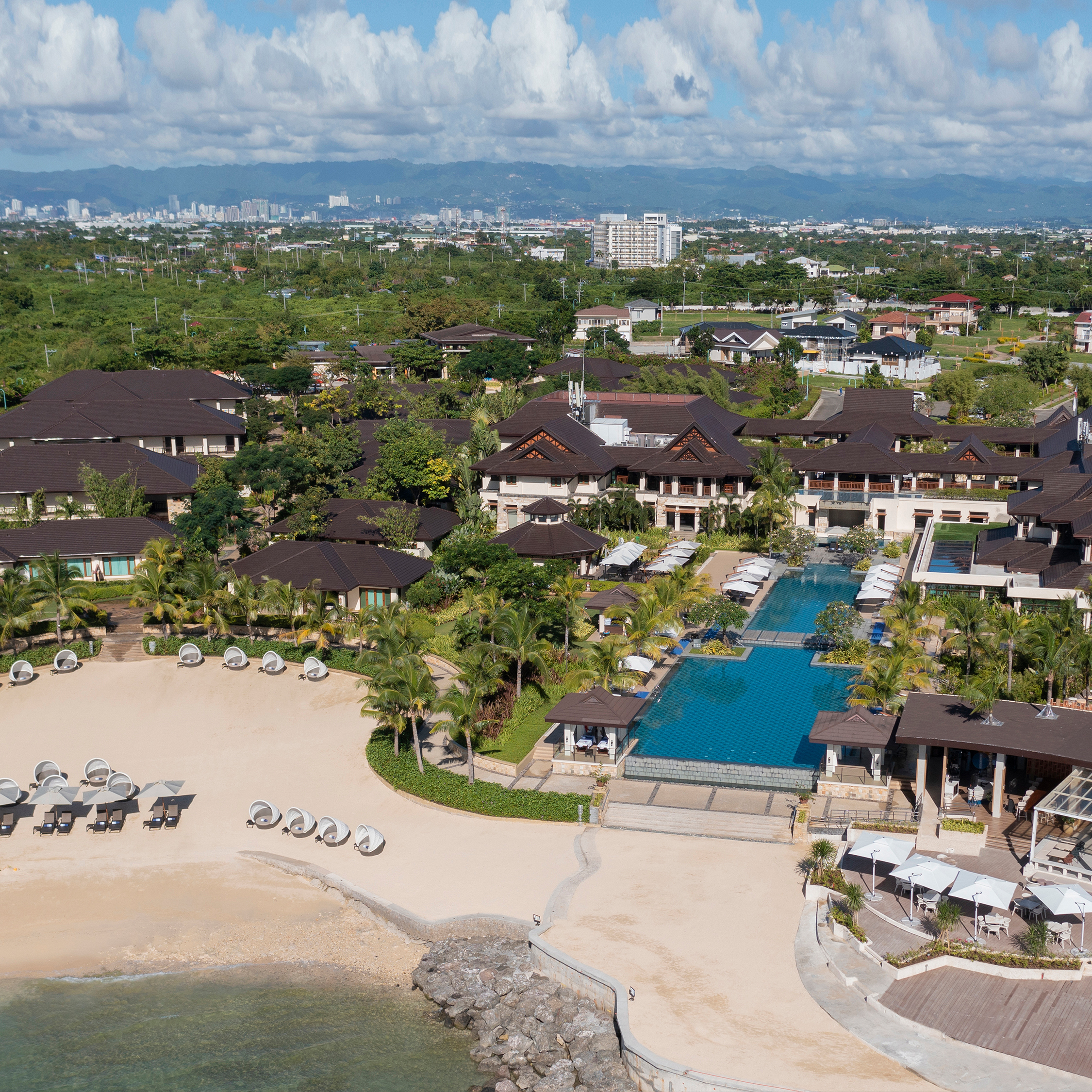 Crimson Mactan earns recommendation from Michelin Guide Hotel